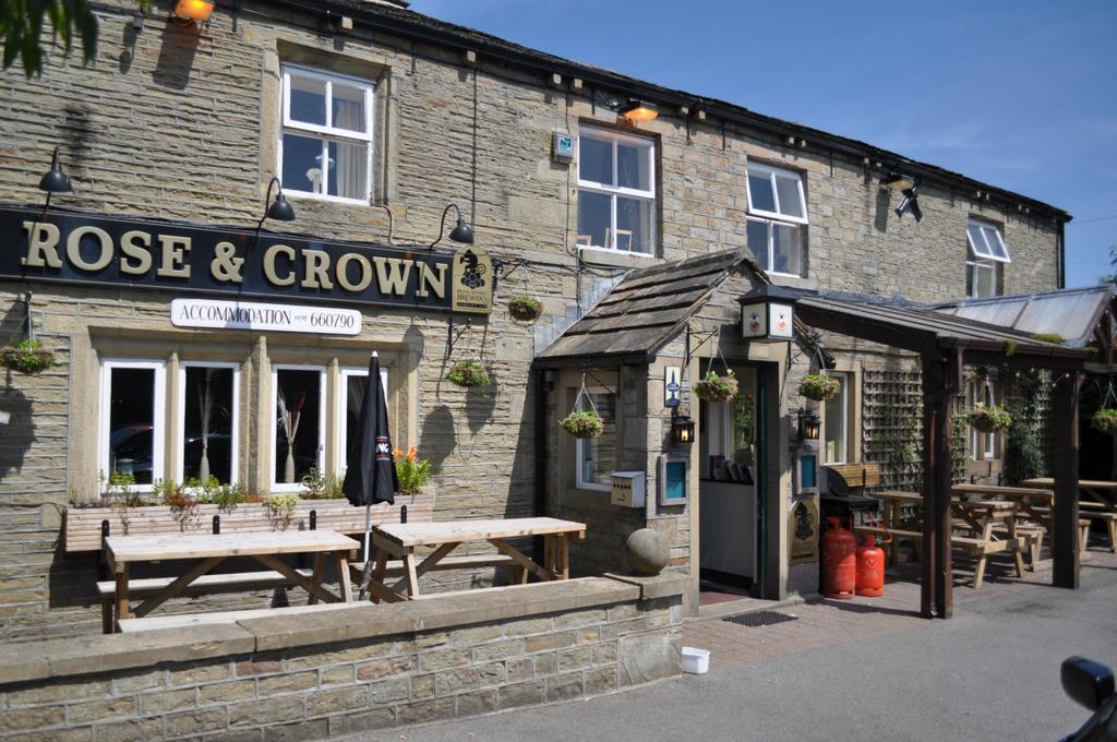 Hotel The Rose And Crown Huddersfield Exterior foto